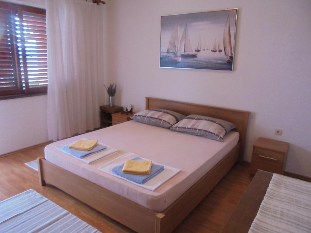 Apartment Maestral Сен Екстериор снимка