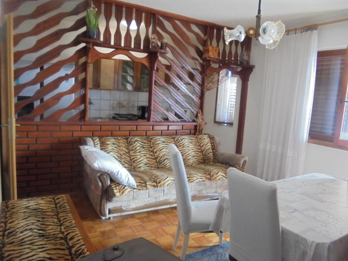 Apartment Maestral Сен Екстериор снимка
