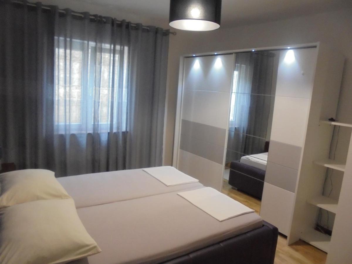 Apartment Maestral Сен Екстериор снимка