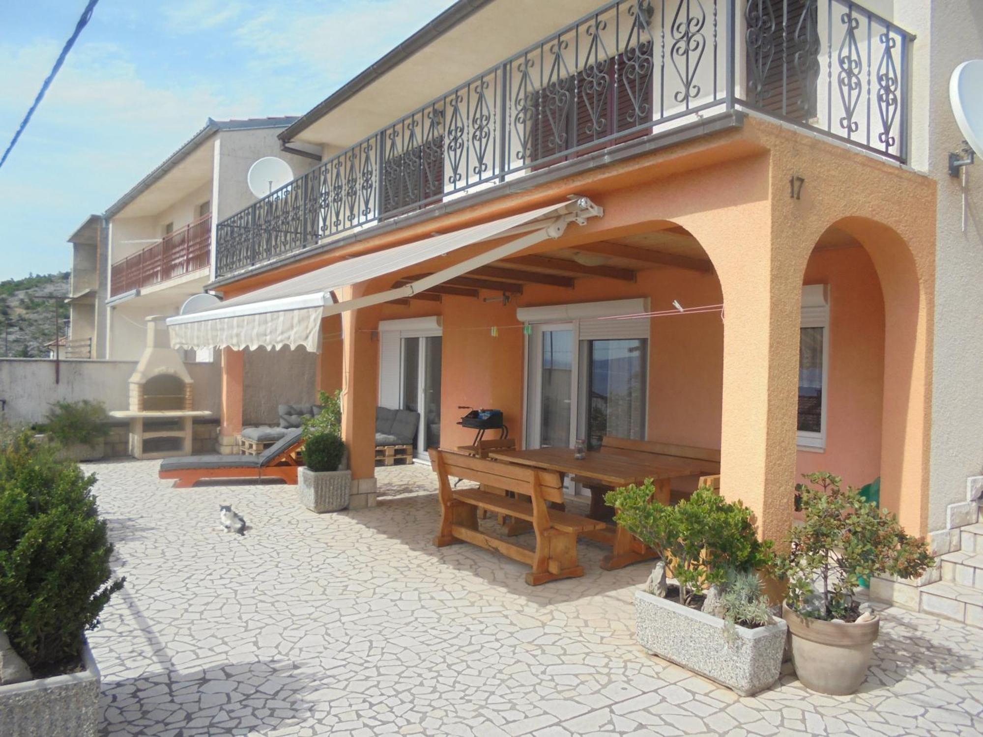 Apartment Maestral Сен Екстериор снимка